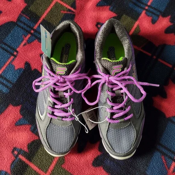 Fila Lightweight Cool Max Sneakers - Picture 6 of 10